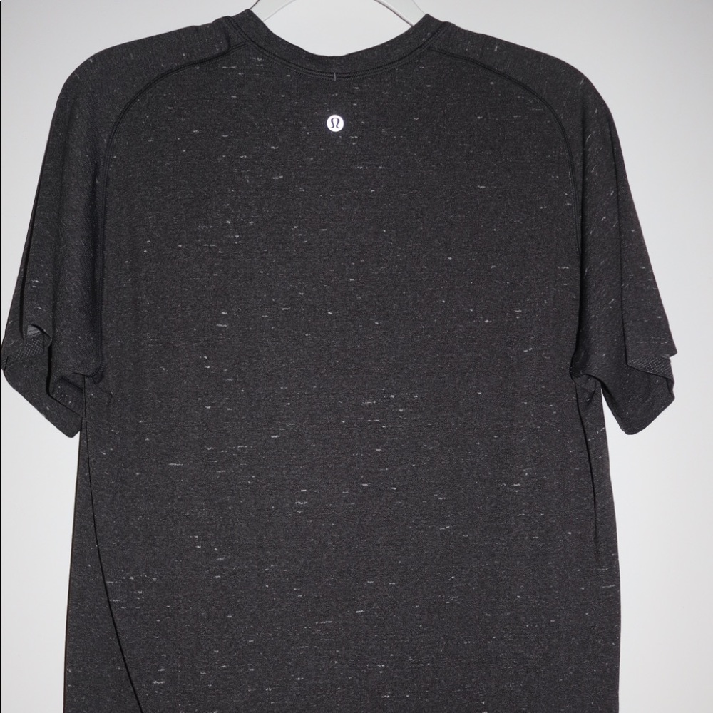 Lululemon Metal Vent Tech SS Medium
